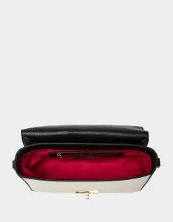 WEAVE ON TOP HANDLE BAG BLACK/WHITE | RE:LUV -Betsey Johnson BETSEY JOHNSON BJ33075N BLACK WHITE INSIDE bd0f6dc4 7f61 43ab 8260 aea480ee8926