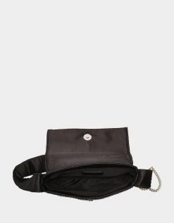 LIQUID BLING SHOULDER BAG MULTI -Betsey Johnson BETSEY JOHNSON BJ33880M MULTI INSIDE