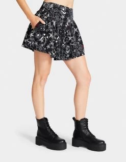 PRETTY IN PUNK VINTAGE INSPIRED FLOUNCE MINI SKIRT TATTOO PRINT -Betsey Johnson BETSEY JOHNSON JL308661 BLACK 03
