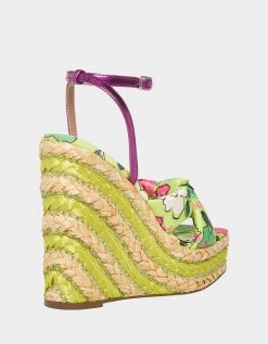 PANSIE YELLOW MULTI -Betsey Johnson BETSEY JOHNSON PANSIE YELLOW MULTI ALT1