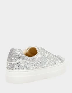 REILY WHITE -Betsey Johnson BETSEY JOHNSON SHOES SB REILY WHITE ALT1