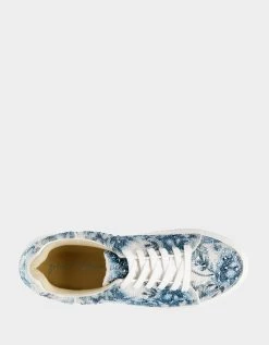 SIDNY BLUE/WHITE -Betsey Johnson BETSEY JOHNSON SHOES SB SIDNY BLUE FLORAL TOP