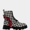 ROZEY BLACK/WHITE -Betsey Johnson BETSEYJOHNSON BOOTIES ROZEY HOUNDSTOOTH BLACK WHITE SIDE