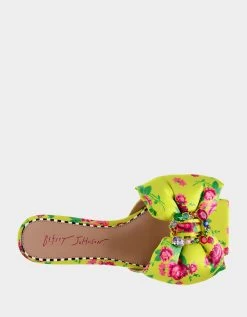 DAISYY-G CITRON -Betsey Johnson BETSEYJOHNSON SANDALS DAISYY GCITRONMULTI TOP