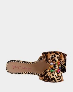 DAISYY-G LEOPARD MULTI -Betsey Johnson BETSEYJOHNSON SANDALS DAISYY GLEOPARDMULTI TOP 1