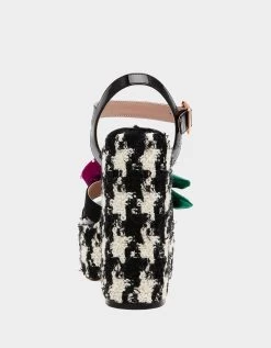 EUGENE BLACK/WHITE -Betsey Johnson BETSEYJOHNSON SANDALS EUGENE HOUNDSTOOTH BACK