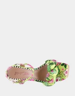 MANDEE YELLOW MULTI -Betsey Johnson BETSEYJOHNSON SANDALS MANDEEYELLOWMULTI TOP
