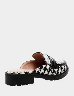 RONIN BLACK/WHITE -Betsey Johnson BETSEYJOHNSON SANDALS RONIN HOUNDSTOOTH ALT1