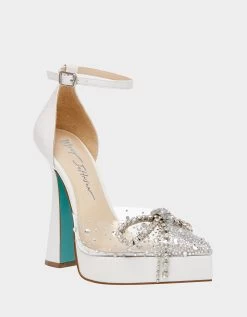 CHER WHITE -Betsey Johnson BETSEYJOHNSON SANDALS SB CHERWHITESMOOTH