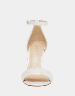 DANI IVORY -Betsey Johnson BETSEYJOHNSON SANDALS SB DANIPEARL FRONT