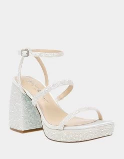 DENNI IVORY -Betsey Johnson BETSEYJOHNSON SANDALS SB DENNI PEARL 1