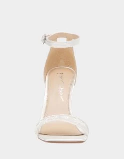 IVAN IVORY -Betsey Johnson BETSEYJOHNSON SANDALS SB IVAN IVORY FRONT