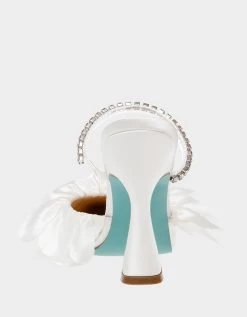 JAYDE IVORY -Betsey Johnson BETSEYJOHNSON SANDALS SB JAYDEIVORY BACK