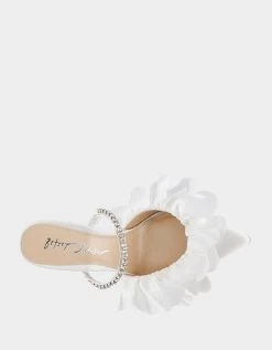 JAYDE IVORY -Betsey Johnson BETSEYJOHNSON SANDALS SB JAYDEIVORY TOP