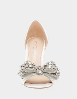 LANDN IVORY -Betsey Johnson BETSEYJOHNSON SANDALS SB LANDN IVORY FRONT