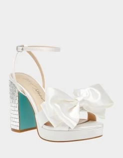 MADDY IVORY -Betsey Johnson BETSEYJOHNSON SANDALS SB MADDY IVORY