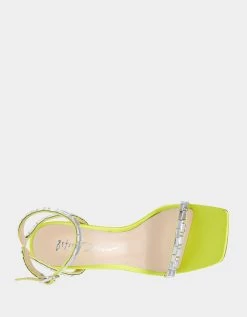 SCOTT CITRON -Betsey Johnson BETSEYJOHNSON SANDALS SB SCOTTCITRON TOP