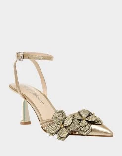 SOFYA GOLD -Betsey Johnson BETSEYJOHNSON SANDALS SB SOFYA GOLD NATURAL