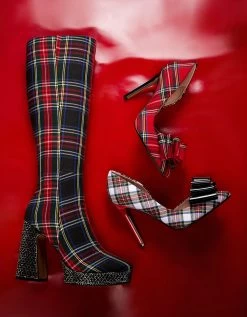 VALERIA BLACK PLAID -Betsey Johnson BETSEY 2022 HOLIDAY STILLS 0135 PRINCE P VALERIA 1