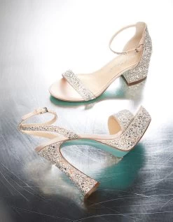 SB-BETH CHAMPAGNE -Betsey Johnson BETSEY 2022 HOLIDAY STILLS 0688 KAMERON BJ