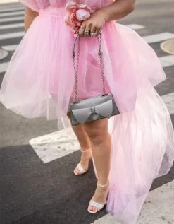 ANGULAR BOW CONVERTIBLE BAG SILVER -Betsey Johnson BETSEY 2023 Q2 CONTENTCREATOR AUDREEKATELOPEZ 266 ANGULAR BOW CONVERTIBLE BAG