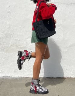 ROZEY BLACK/WHITE -Betsey Johnson BETSEY 2023 Q3 CONTENT CREATOR E637A79C