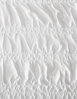 BETSEYS BOUDOIR SOLID WHITE FULL QUEEN QUILT SHAM SET MULTI -Betsey Johnson BOUDOIR SOLID QUILT SHAM SET WHITE F