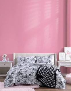 BETSEYS FLORAL VINEYARD TWIN QUILT SHAM SET BLACK