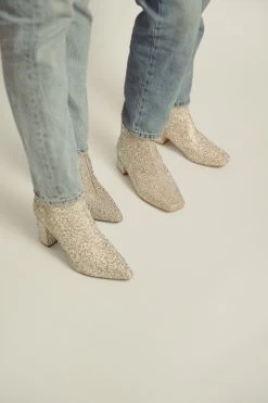 KIDS' CADY SILVER -Betsey Johnson IMG 0212