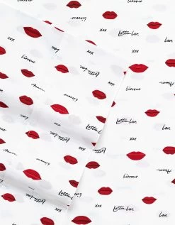 BETSEYS LOVE LIPS RED KING SHEET SET MULTI 6 BETSEYS LOVE LIPS RED KING SHEET SET MULTI -Betsey Johnson LOVE LIPS SHEET SET OPEN DARK RED G 4a8b5cd8 b18c 4e3f a168 4f7960c2886d