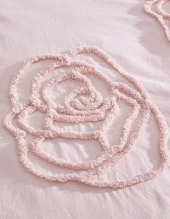 BETSEYS PINK ROSE FULL QUEEN DUVET COVER BONUS SET MULTI -Betsey Johnson RAMBLING ROSE DUVET COVER BONUS SET LT PASTEL PINK G