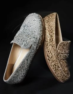 ARON GOLD 17 ARON GOLD -Betsey Johnson online BETSEY JOHNSON 2022 AUGUST STILLS 0099 HALLIEE 833c2c8d 48e1 44bb a989 58654723f8f6